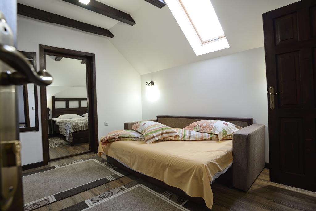 Pensiunea Casa Elvira Vama  Ngoại thất bức ảnh