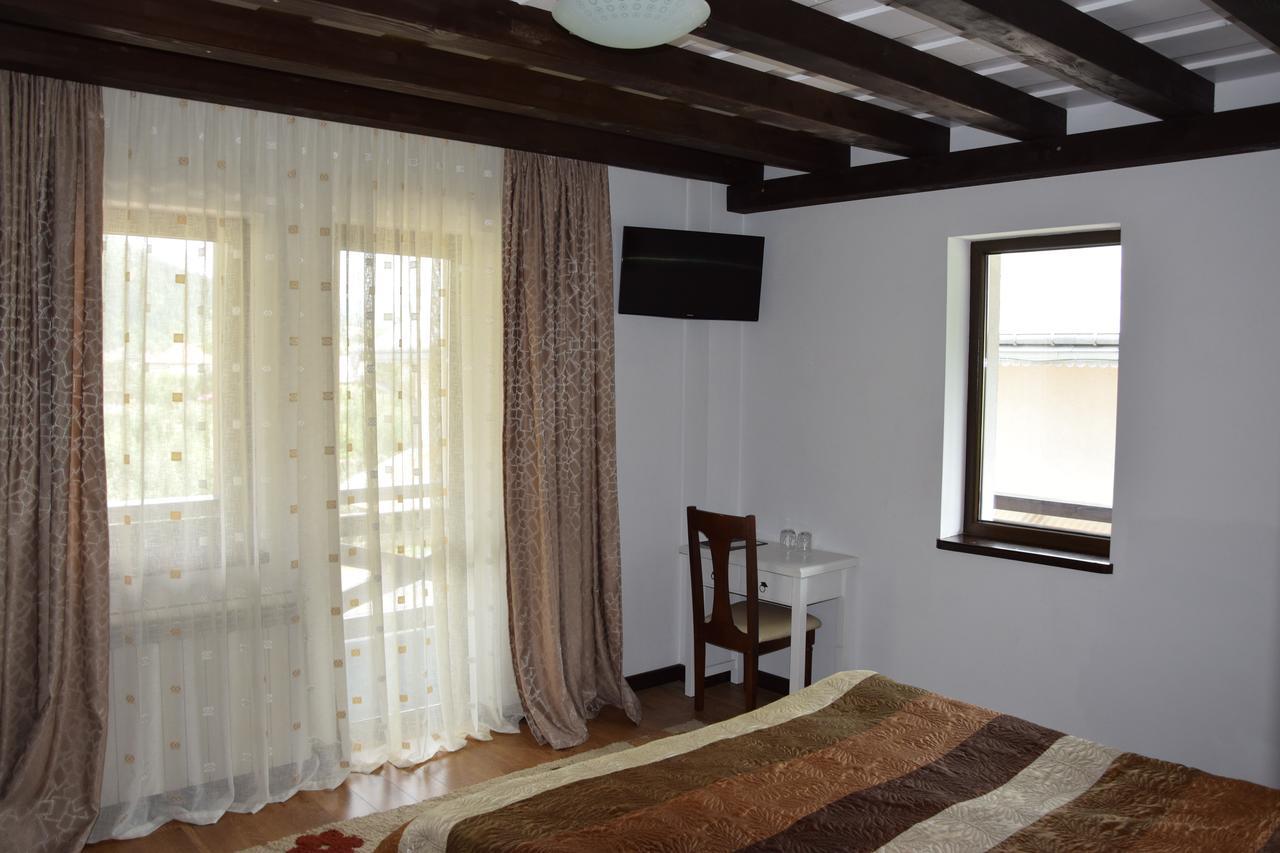 Pensiunea Casa Elvira Vama  Ngoại thất bức ảnh