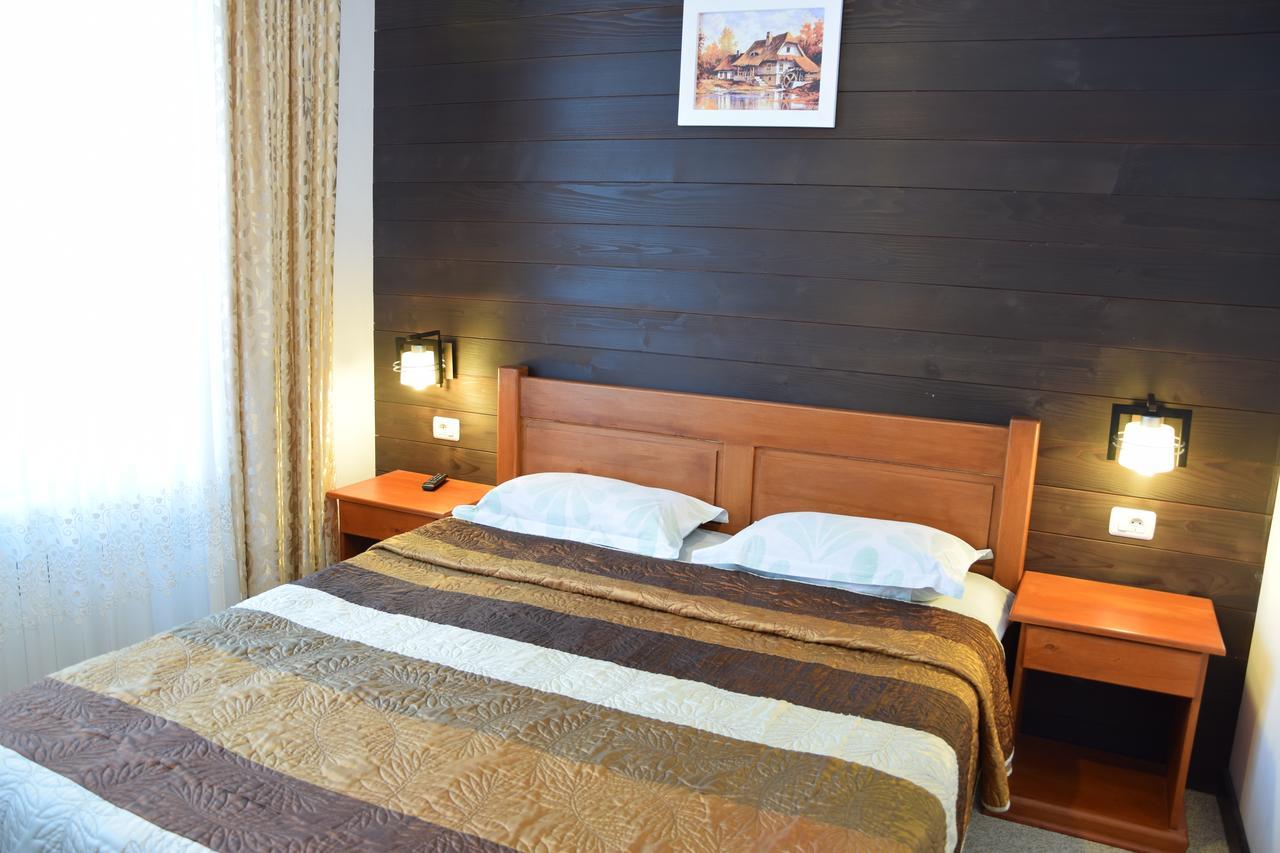 Pensiunea Casa Elvira Vama  Ngoại thất bức ảnh