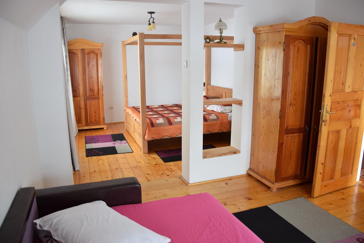 Pensiunea Casa Elvira Vama  Ngoại thất bức ảnh